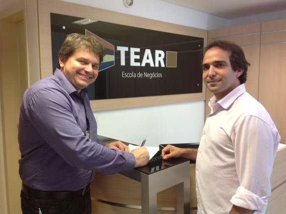 carlos levy e diretor da tear