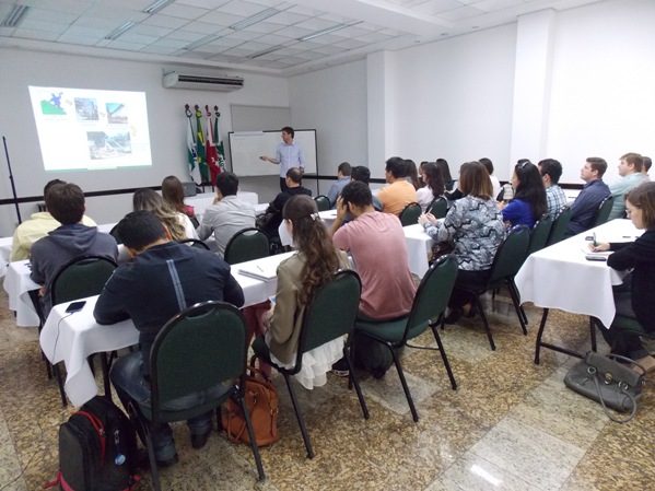 noticia-curso-de-gerenciamento-de-residuos