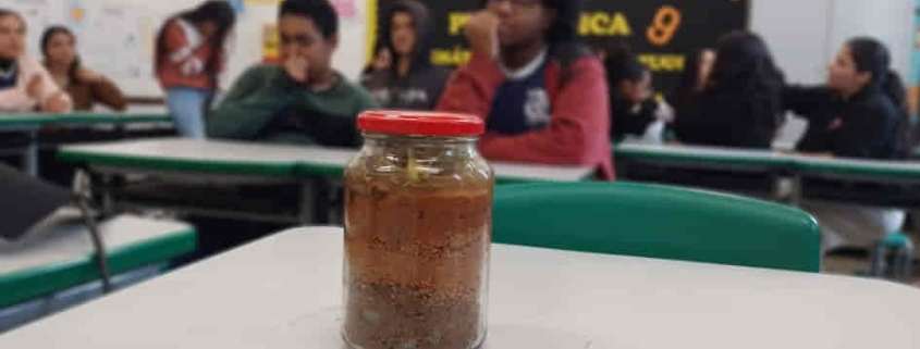 Educação ambiental fortalece laços entre escola e comunidade em Alvinópolis, MG